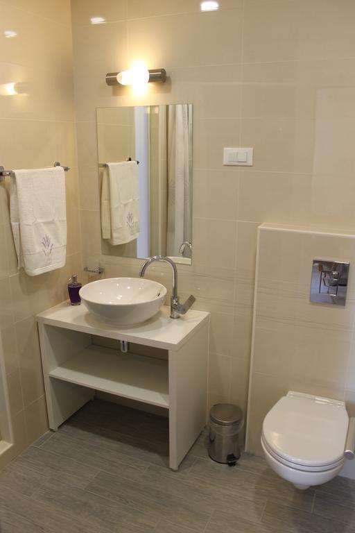 Apartments Floki 察夫塔特 客房 照片